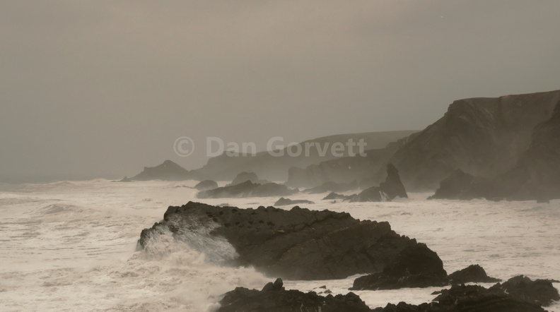 Storm Hartlans Quay Feb 2014.jpg